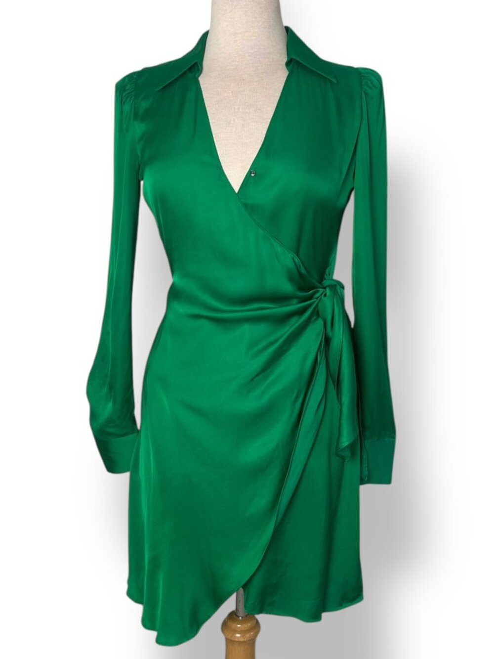 L'AGENCE Amani Green Wrap Mini Dress Long Sleeve Sz 2